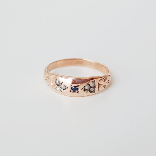 Seed pearl & sapphire band rosé gold