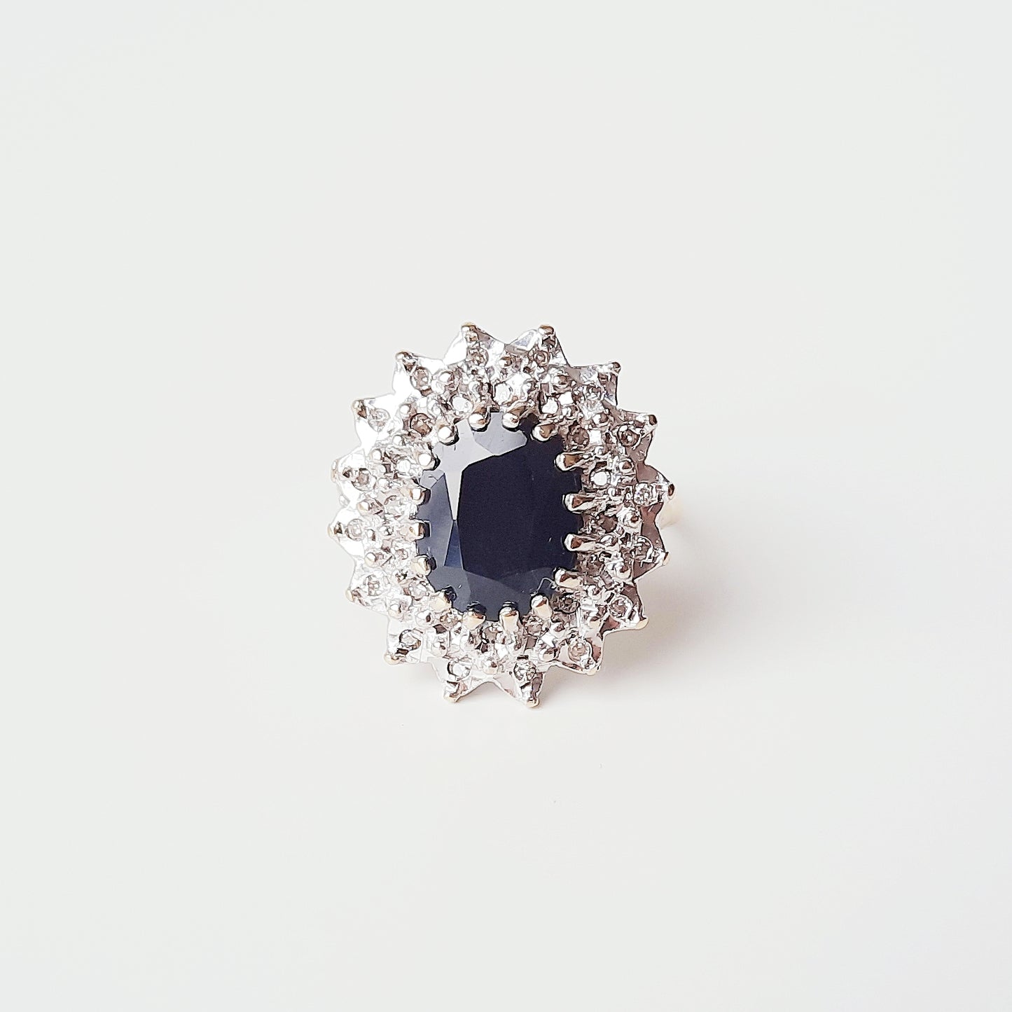 Diamond & sapphire ring | NEW